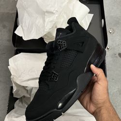 Air Jordan 4 Black Cat 
