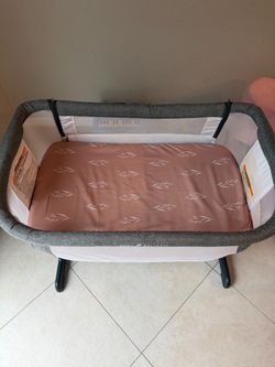 Baby Delight Bassinet