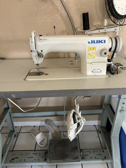 Ma Quina De.coser Jujuq