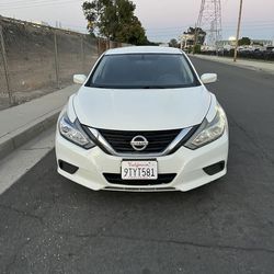 2017 Nissan Altima