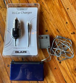 Nintendo DS Lite Cobalt Blue Handheld System New Official Charger +  Car Charger