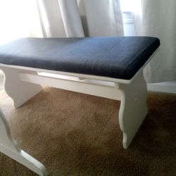 Breakfast Nook With table And Bench