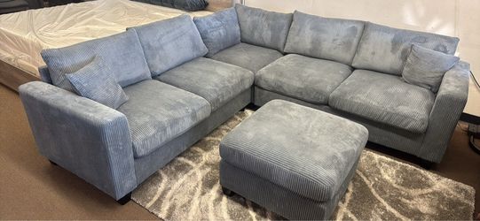 Grey sectional NEW!!!