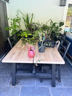 Outdoor table with 6chairs and cushions