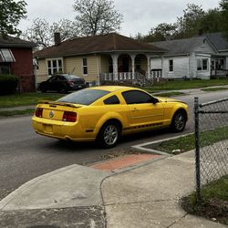 2005 Ford Mustang