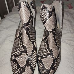 Ankle Boots- Snake Print