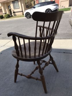 Nichols And Stone Windsor Chair