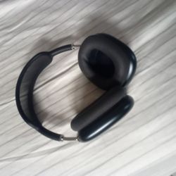 AirPod Maxx Headphones Midnight Blue $200.00