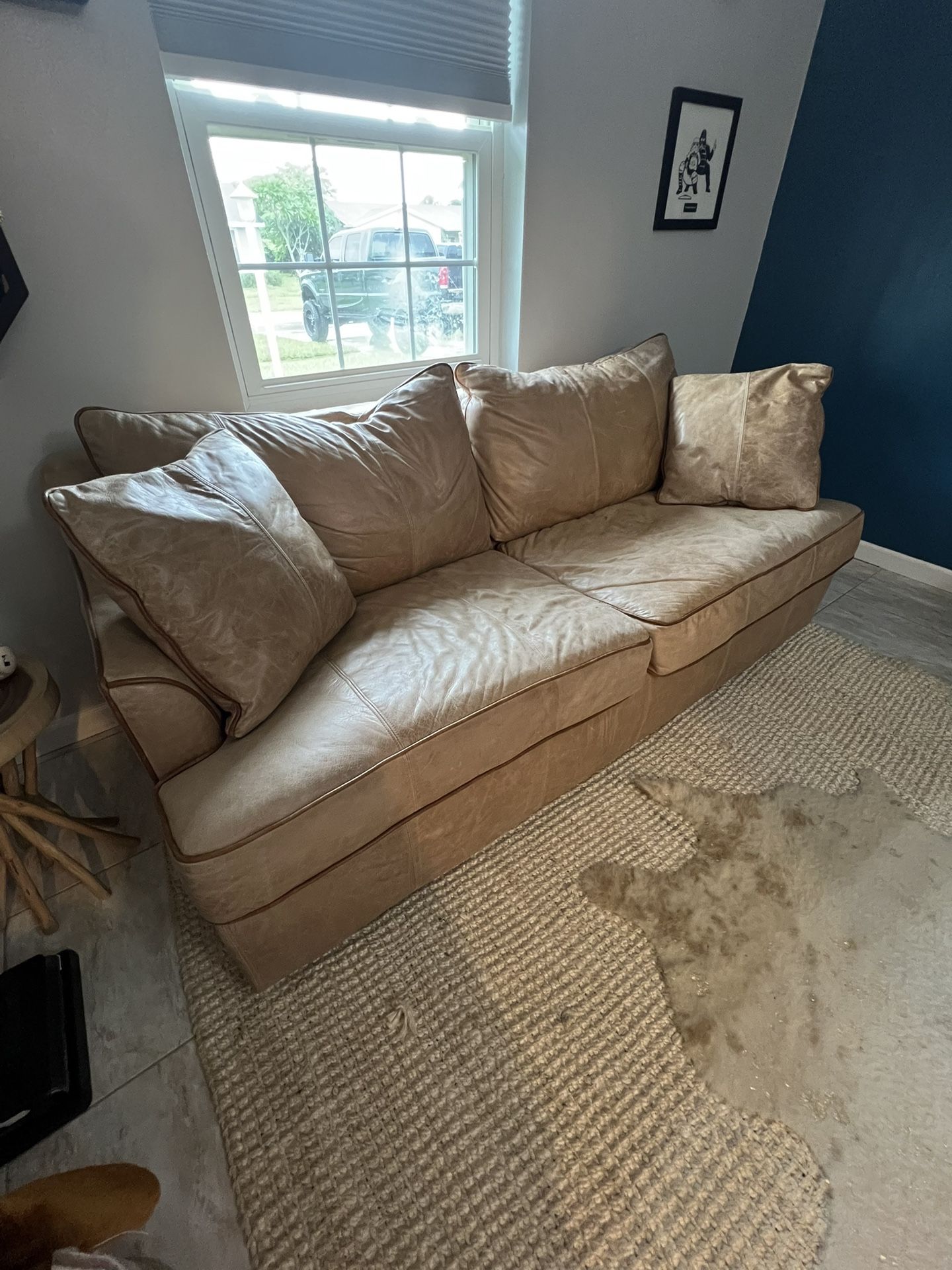 Genuine leather Pull-out Couch