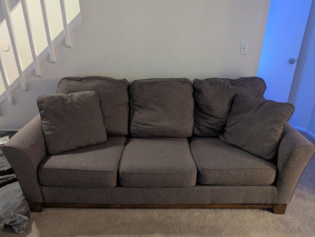 Free Couch!