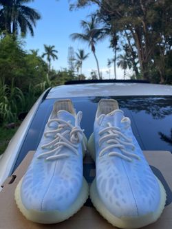 Yeezy Boost 350 V2 Mono Ice