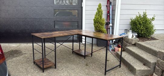 Office table