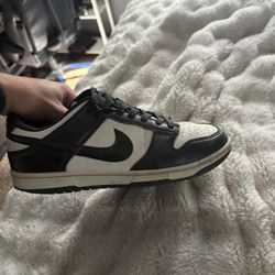 panda dunks size 10.5