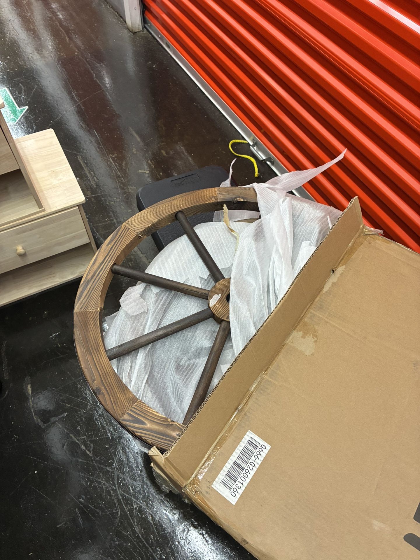 Wheel decoration