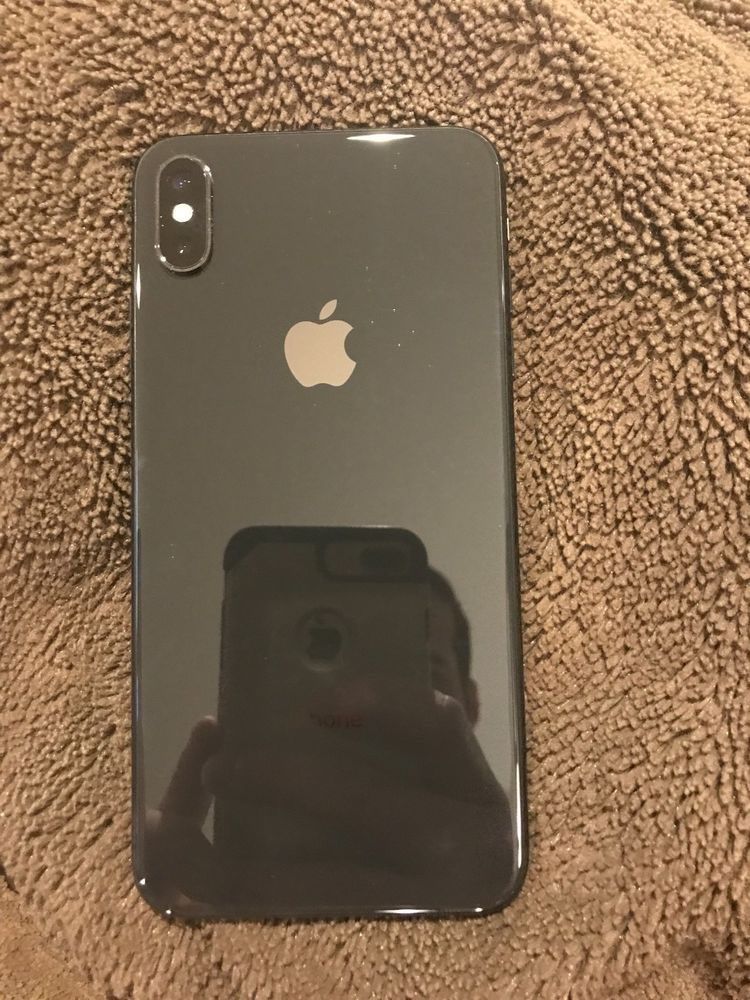 iPhone XS space gray 256gig