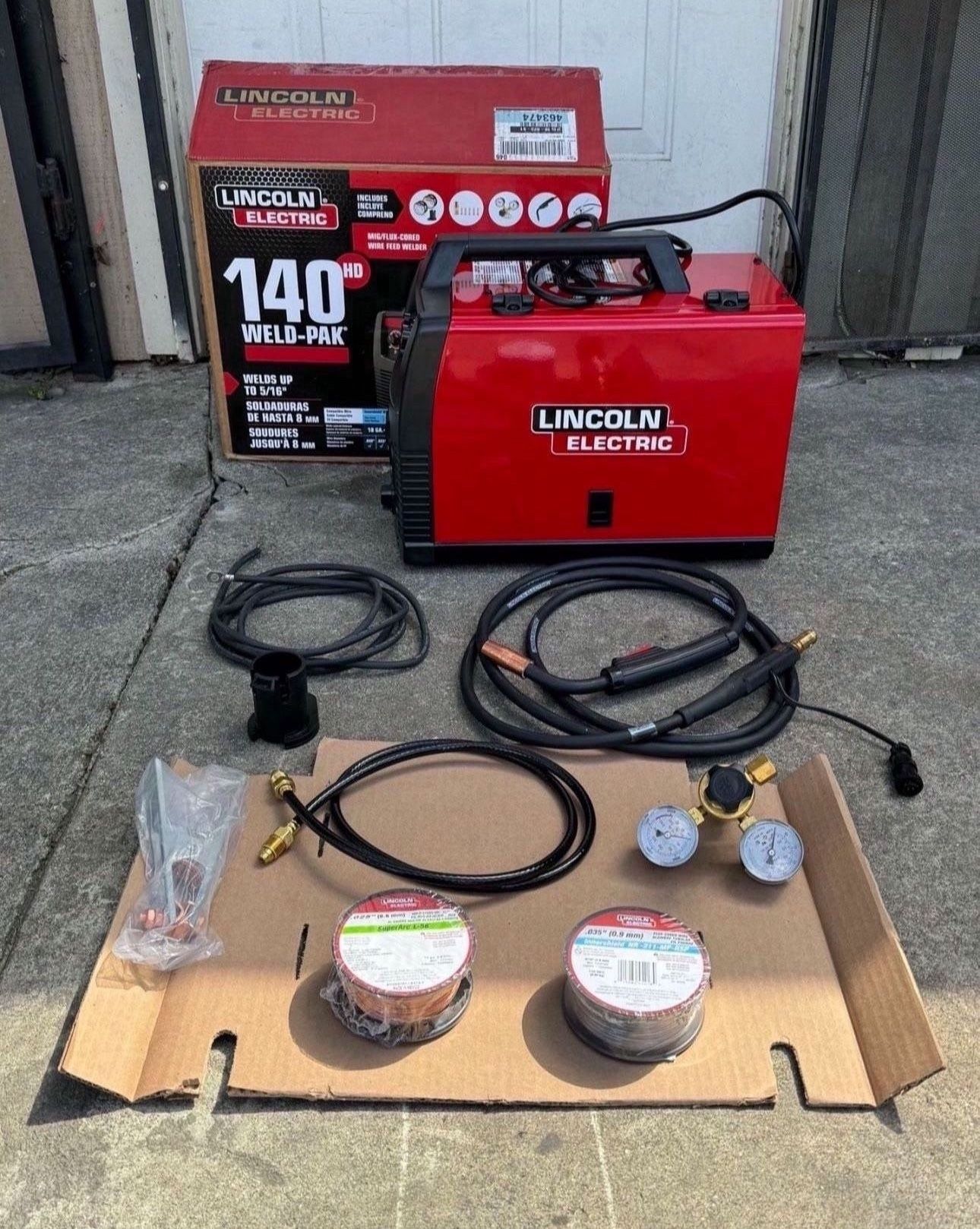 Lincoln Electric Weld-Pak 140 Amp MIG and Flux-Core Wire Feed Welder, 115V, Aluminum Welder