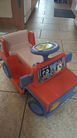 Bluey Kids Ride-On Toy Car / No charger