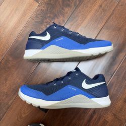 Nike Metcon “Flywire” training shoe - Size 11 Blue