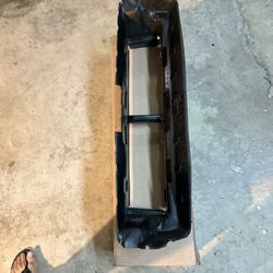 15-18 Ford Focus Radiator Air Deflector New Oem