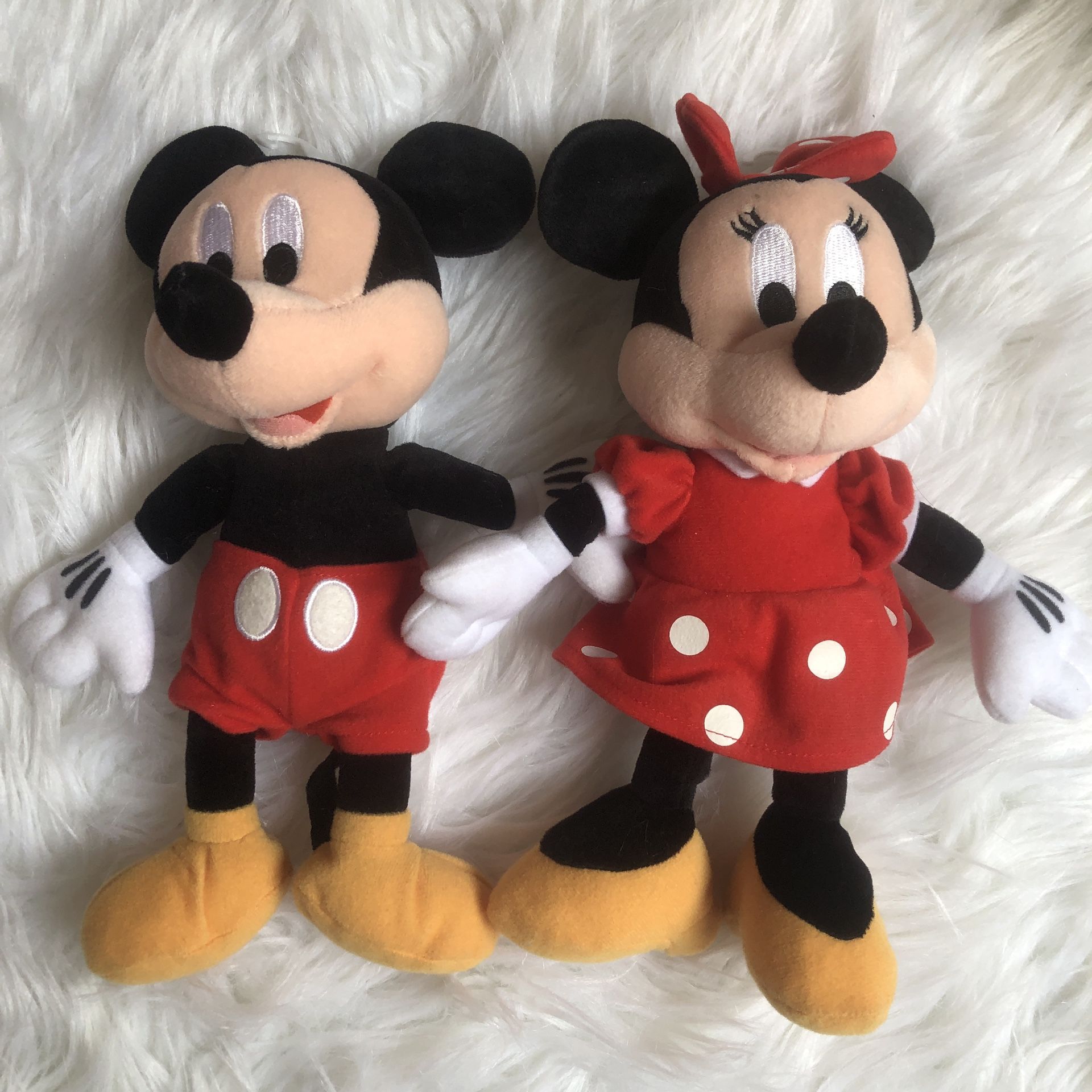Disney Mickey and Minnie Mouse plush/stuffed animal toys