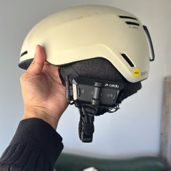 Smith Snowboarding Helmet With Cardo