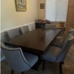 Dining table set