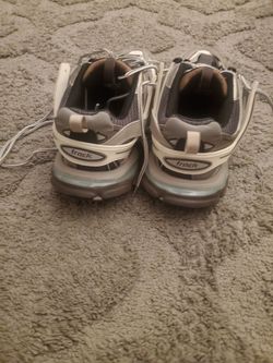 TRADES I want to trade anything for balenciaga