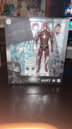 Mafex The Flash
