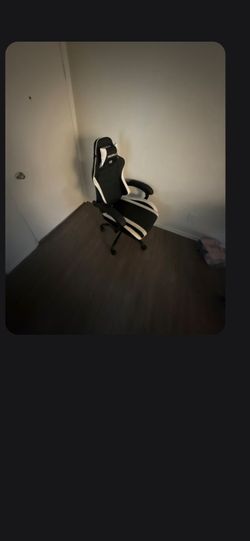 Gaming chair
