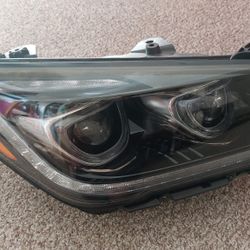 Genesis G 80 Headlight Assembly LED RIGHT SIDE 2017/2020