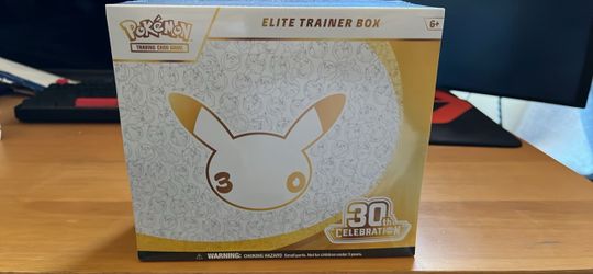 Pokémon TCG 30th Celebration Elite Trainer Box