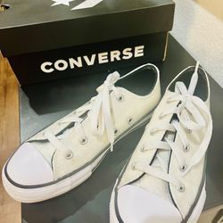 Girls CONVERSE Size 2 Sparkling White 