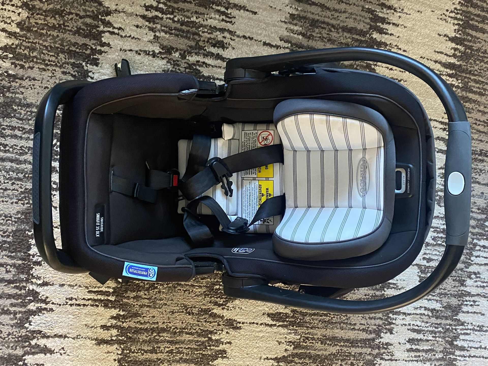Graco Infant Car seat