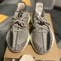 YEEZY BOOST 350 V2 ZYON SIZE 6.5 DEADSTOCK 