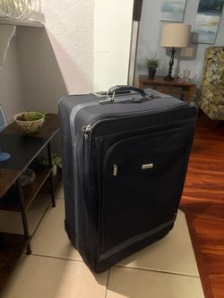 Large Black Softside Rolling Suitcase