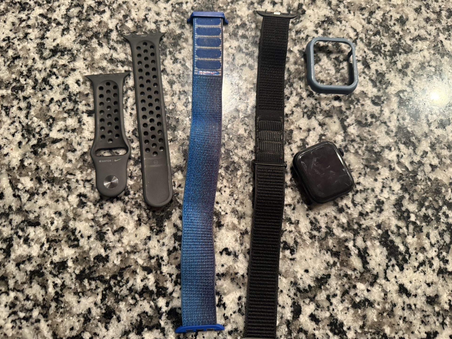 Apple Watch SE GPS, 44mm