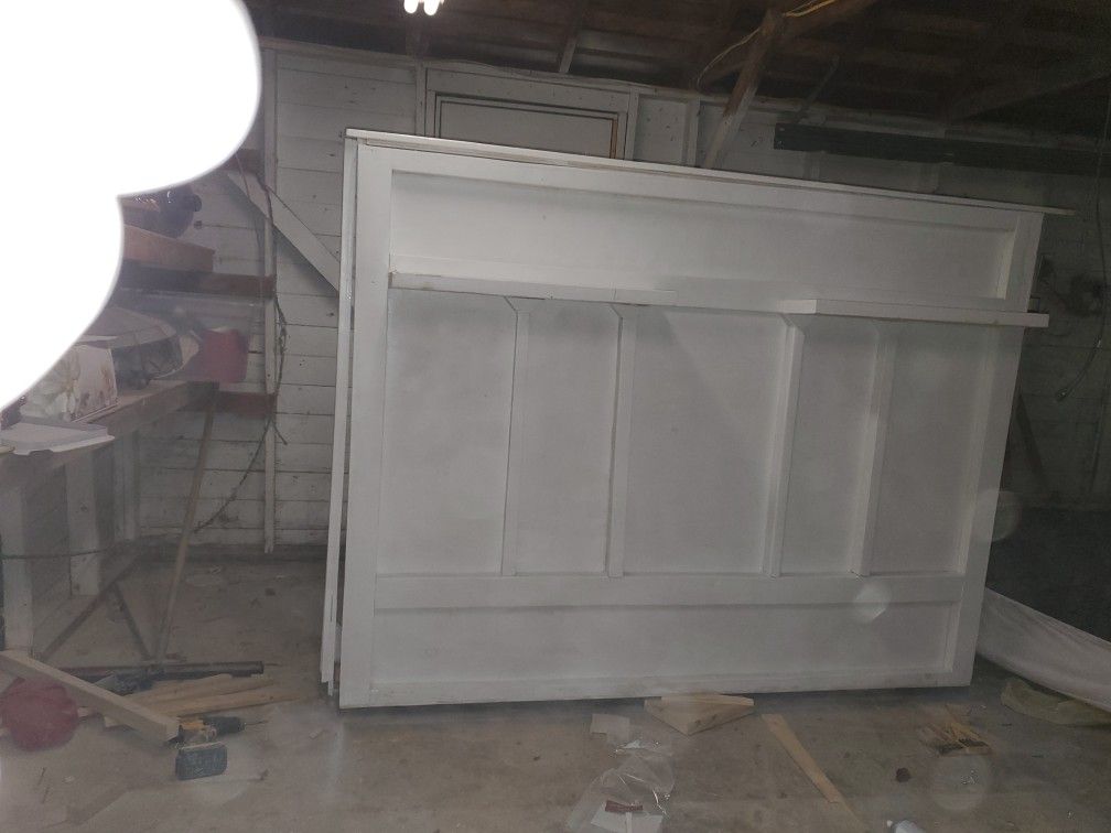 Quee Murphy Bed