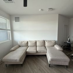 Sectional Couch 