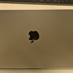 MacBook Pro 2021 14in 
