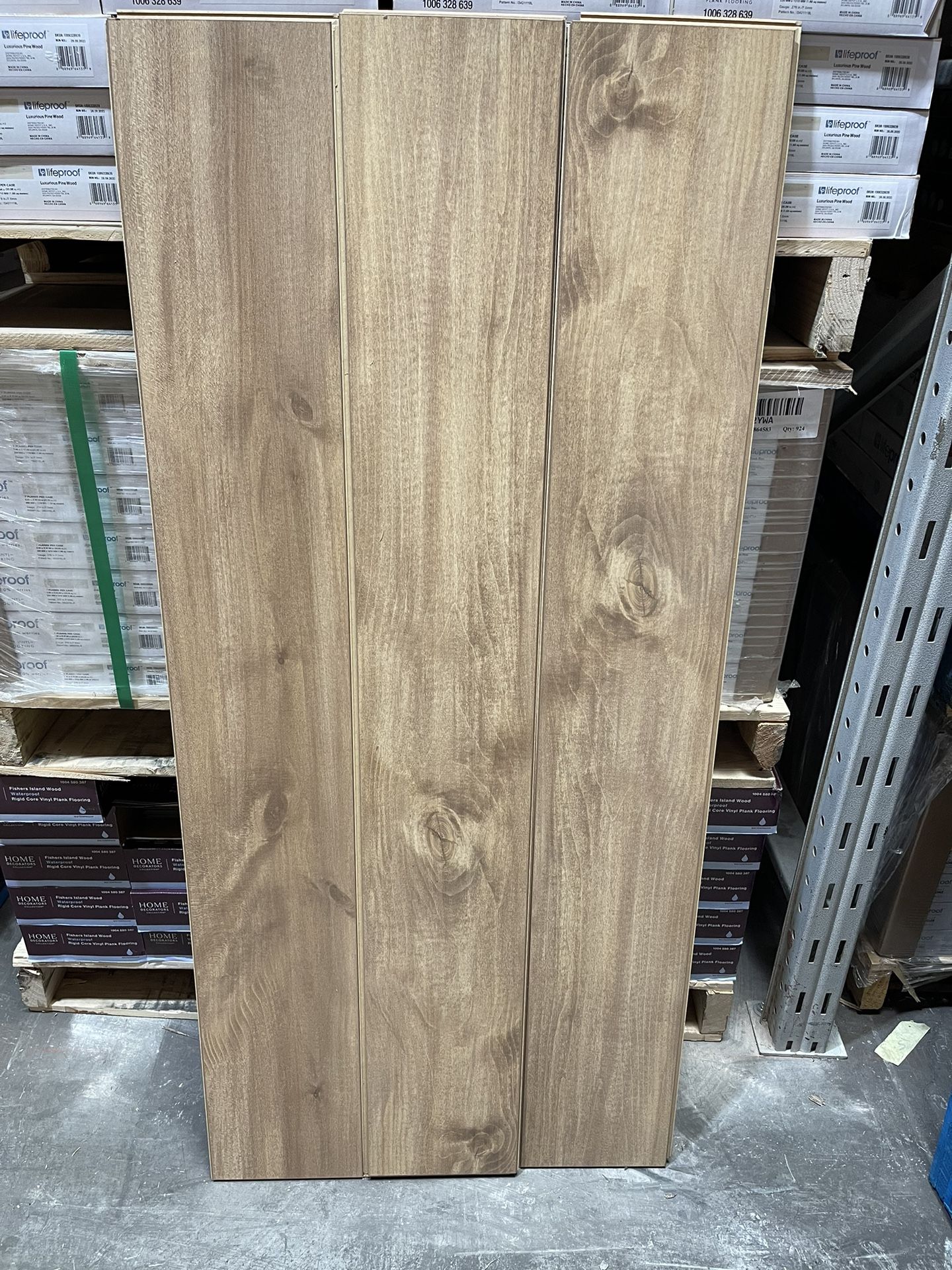 Hawks Edge Maple 8 mm T x 7.5 in. W Water Resistant Laminate Wood Flooring