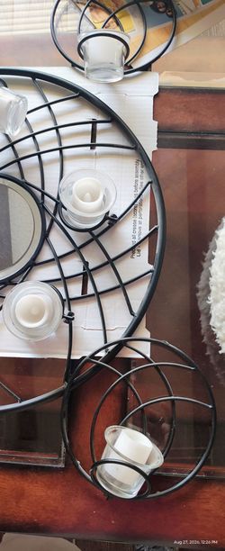 Wall decor with candle holder