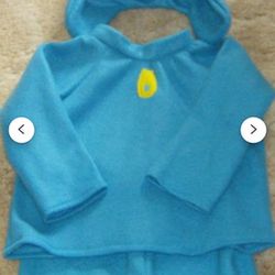 Someone who sells pajamas or a little suit. I want it for my baby who will be 2 years old. I urgently need it.