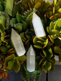 Selenite towers