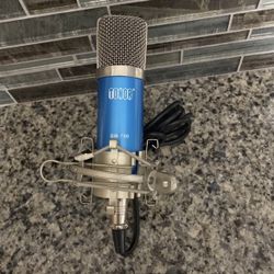 Microphone