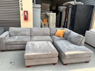 Sectional Couch
