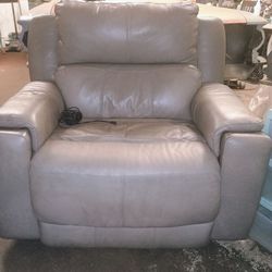 Leather like new power lift recliner