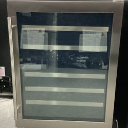 ZEPHYR Stainless steel Wine Cooler (Refrigerator) 23 7/8 Model PRW24C02BG - A-00002814