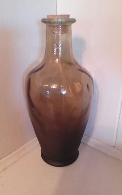 BROWN BOTTLE W/CORK