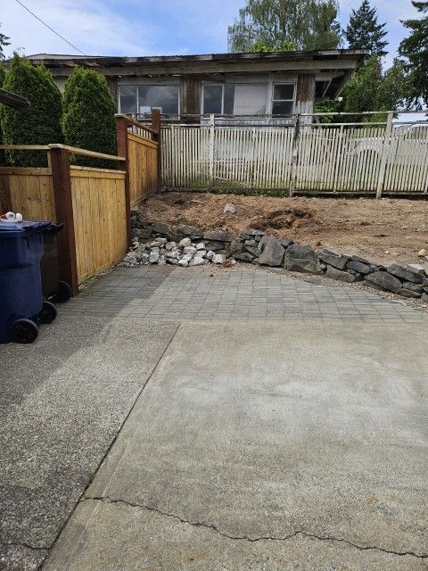 Landscape Rock, Free