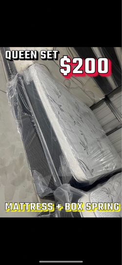 Queen size pillow top mattress with box spring